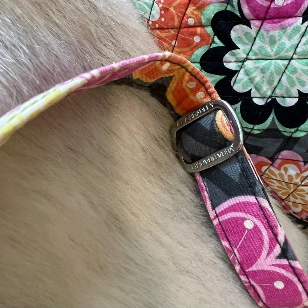VERA BRADLEY Ziggy Zinnia 2014  Little Hipster Crossbody Pink Orange Floral